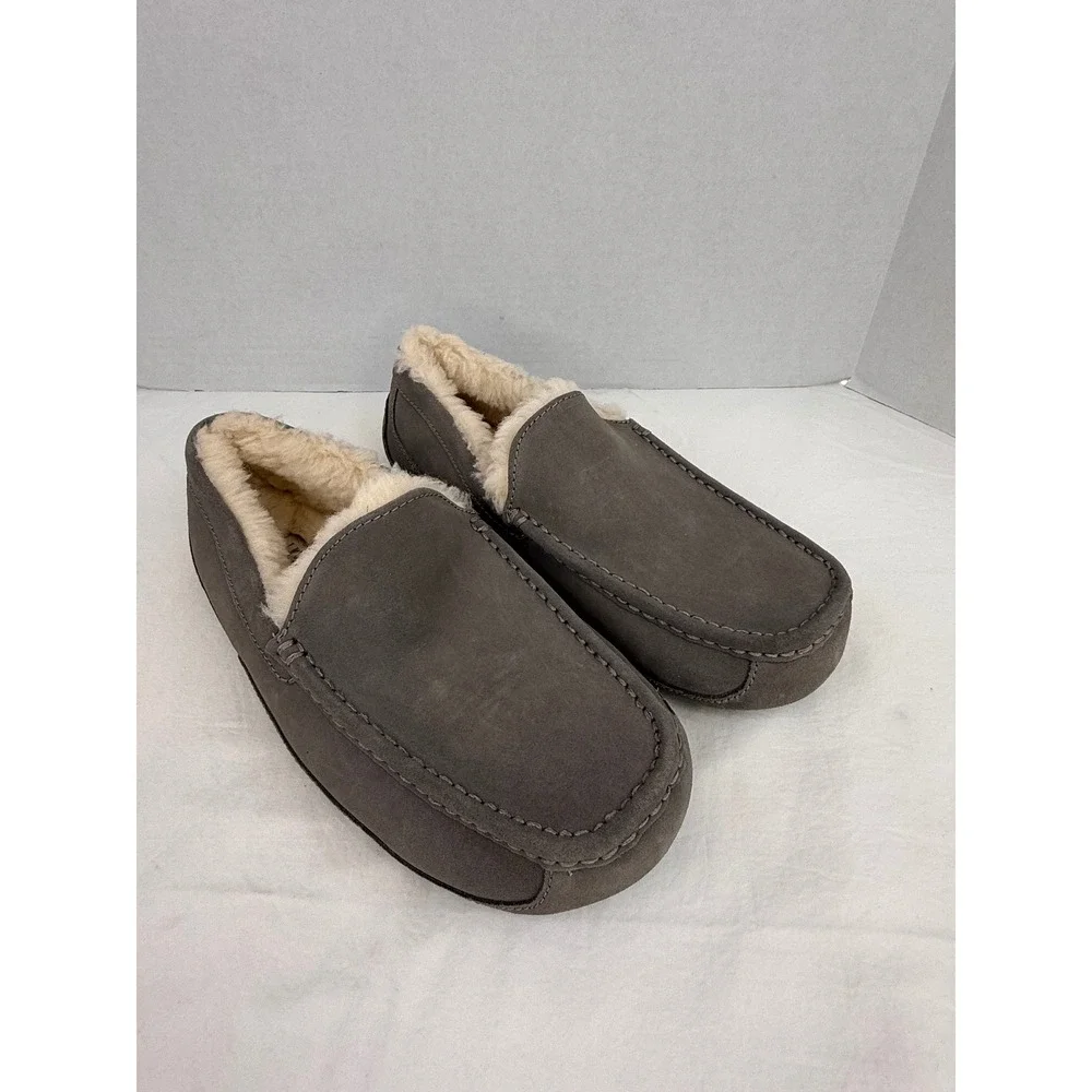 UGG Ascot Charcoal Grey Suede Sherpa Slippers‎ Mens Loafers 1101110 Size 11 Wide